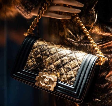 price for chanel bag|why is chanel so expensive.